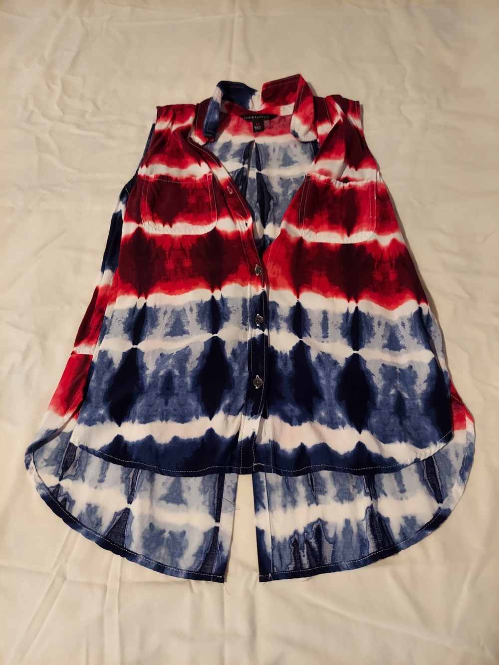 Rock & Republic Red White Blue Tie-Dye Sleeveless Button Down Top